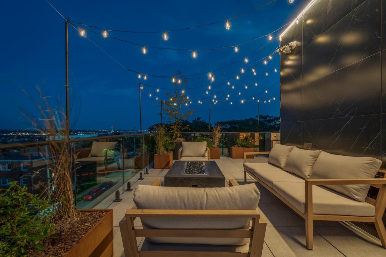 The Halifax Rooftop - Cozy Spa B&B Екстер'єр фото